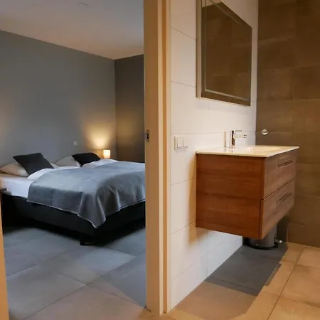 Vila Buiten 130 Met Sauna