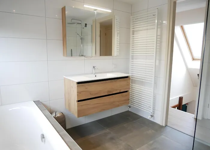 Buiten 130 Met Sauna Villa *