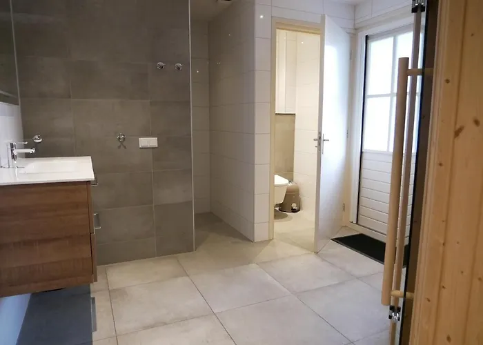 Villa Buiten 130 Met Sauna