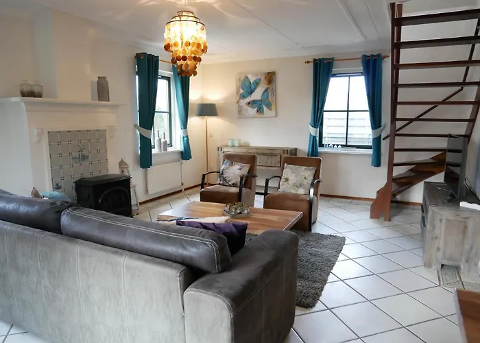 Buiten 130 Met Sauna Villa