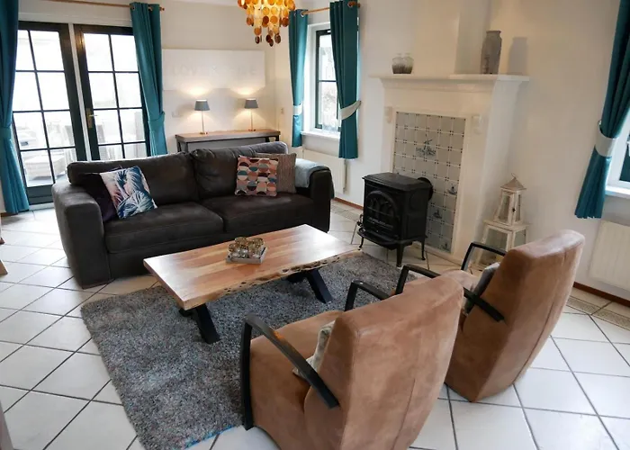 Buiten 130 Met Sauna Villa *