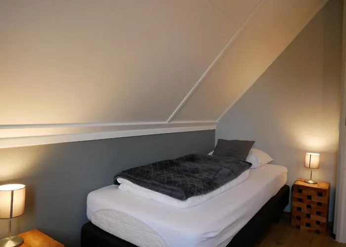 Buiten 130 Met Sauna Villa *