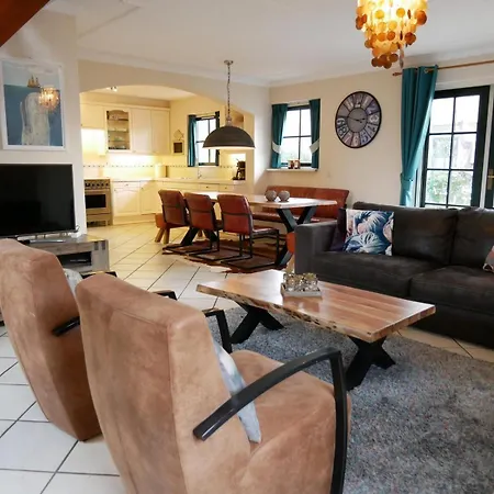 Villa Buiten 130 Met Sauna *