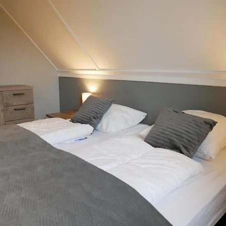 Buiten 130 Met Sauna *